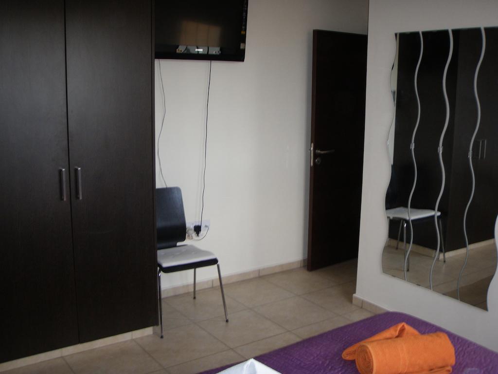 Mythical Sands Resort Ilona Apartment For Families Protaras Phòng bức ảnh