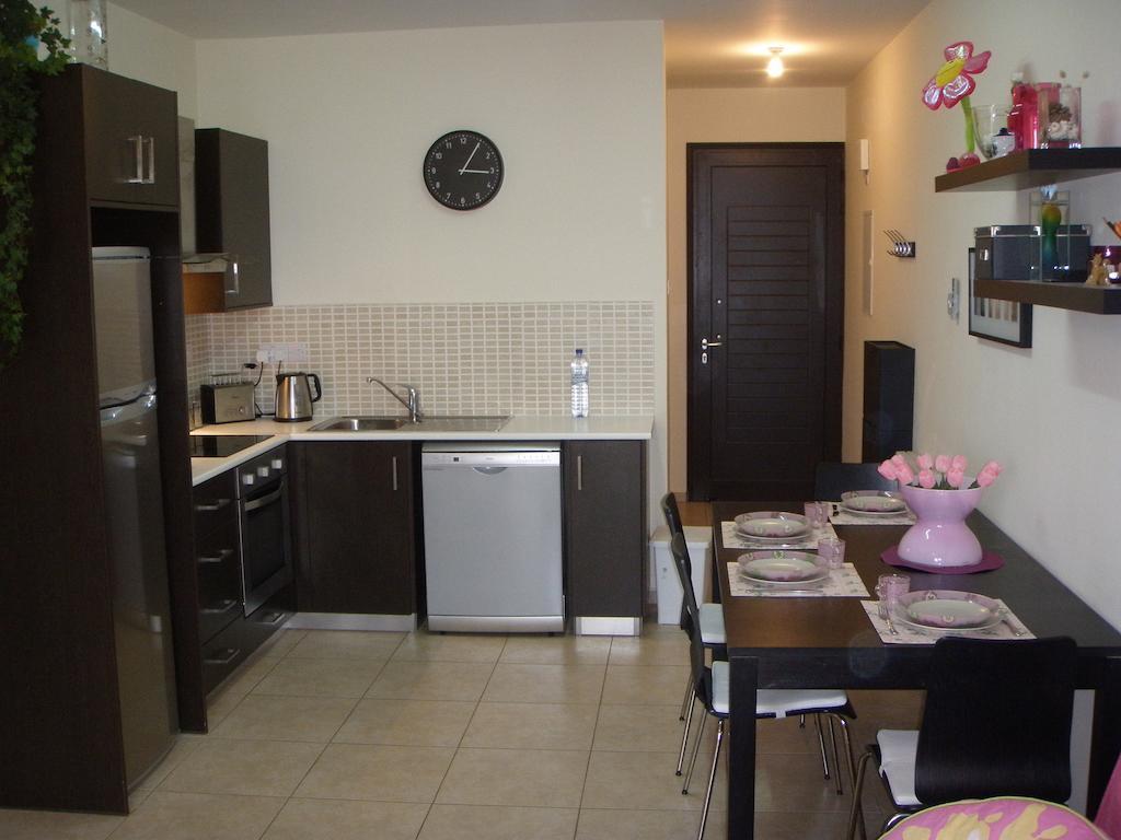 Mythical Sands Resort Ilona Apartment For Families Protaras Phòng bức ảnh